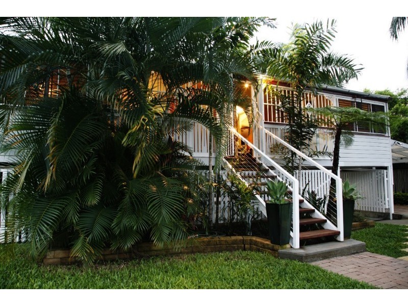 51 Armstrong Street, Hermit Park QLD 4812