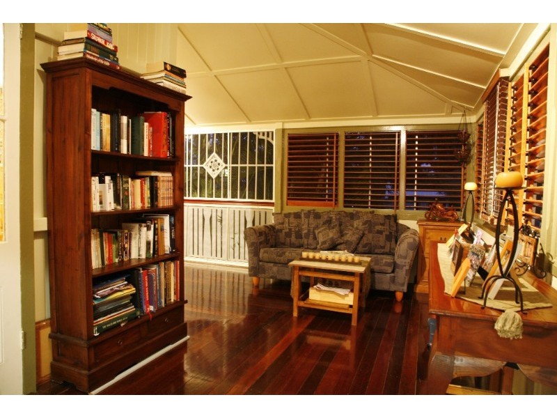 51 Armstrong Street, Hermit Park QLD 4812