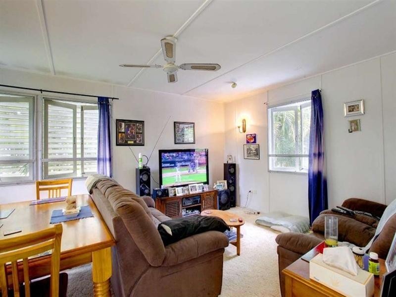 10 Maroong Street, Currajong QLD 4812