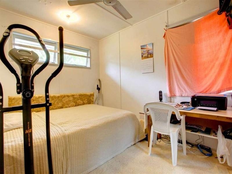 10 Maroong Street, Currajong QLD 4812