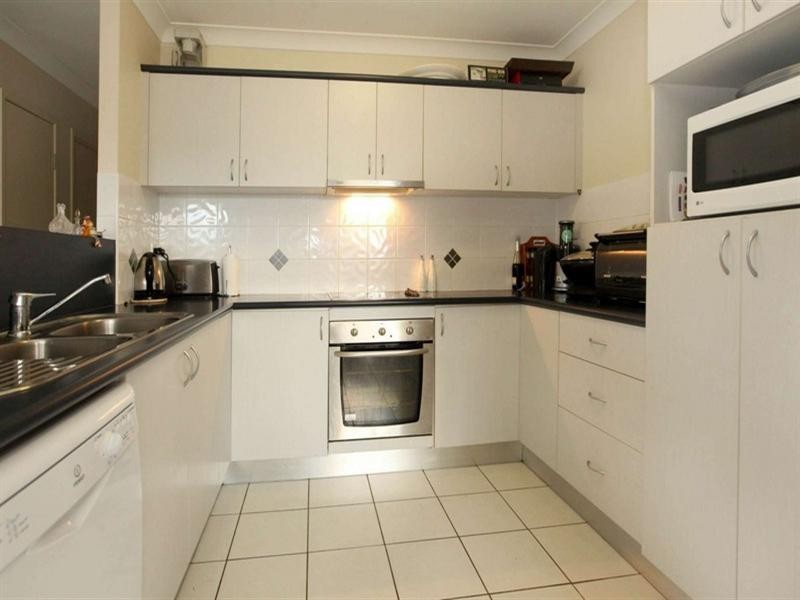 6 Drummond Court, Kirwan QLD 4817