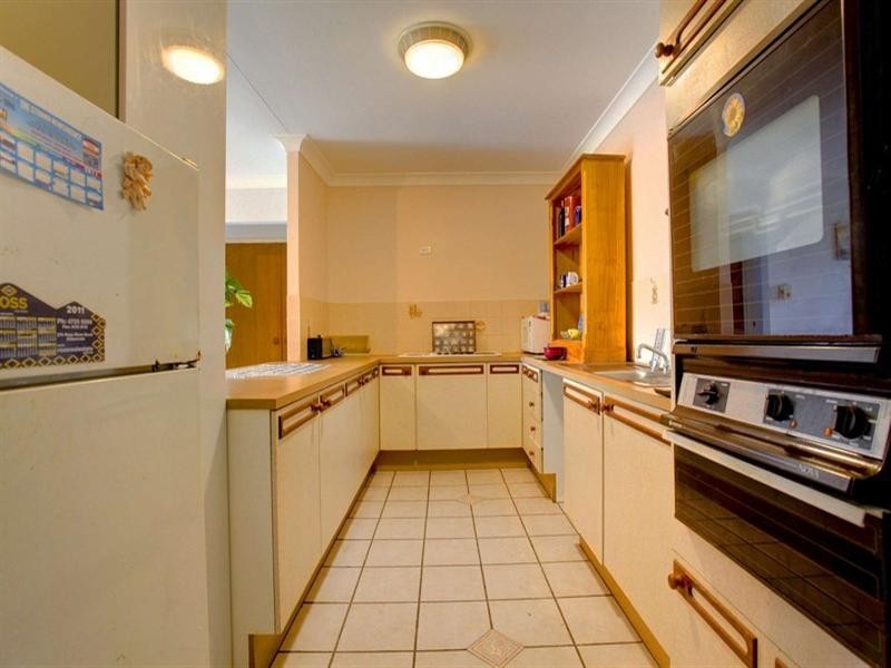 5/64 Warburton Street, North Ward QLD 4810