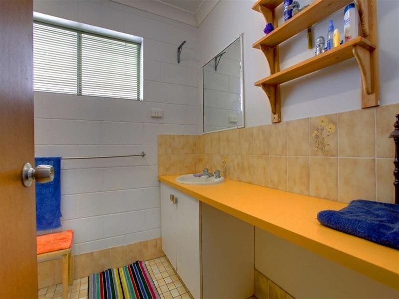 5/64 Warburton Street, North Ward QLD 4810