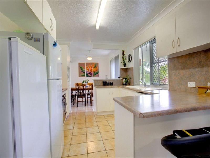 20 Colchester Crescent, Kirwan QLD 4817