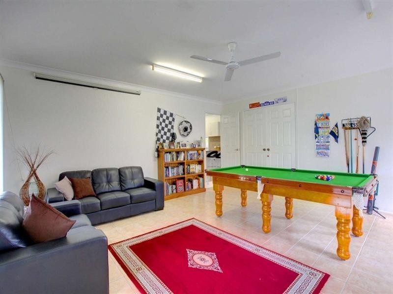 20 Colchester Crescent, Kirwan QLD 4817