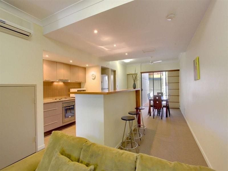 7/40-48 Perkins, South Townsville QLD 4810