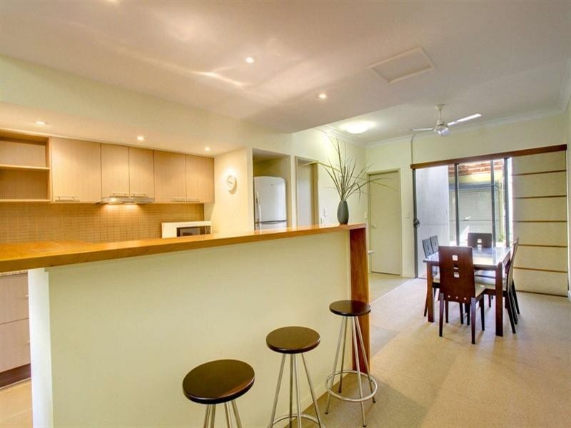 7/40-48 Perkins, South Townsville QLD 4810