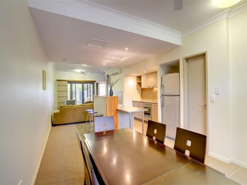 7/40-48 Perkins, South Townsville QLD 4810