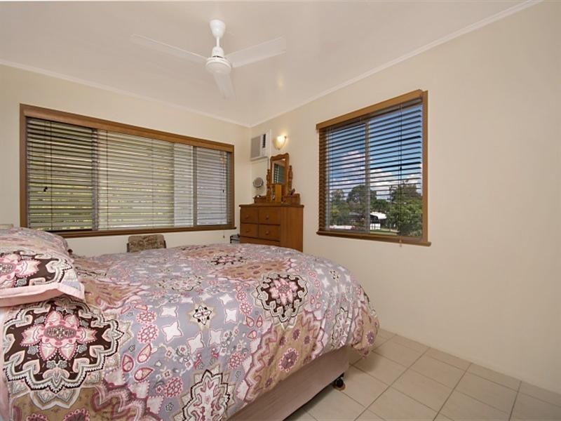 176 Upper Miles Avenue, Kelso QLD 4815