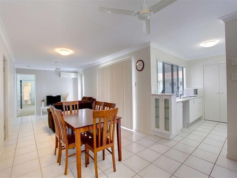 43 Elphinstone Drive, Kirwan QLD 4817