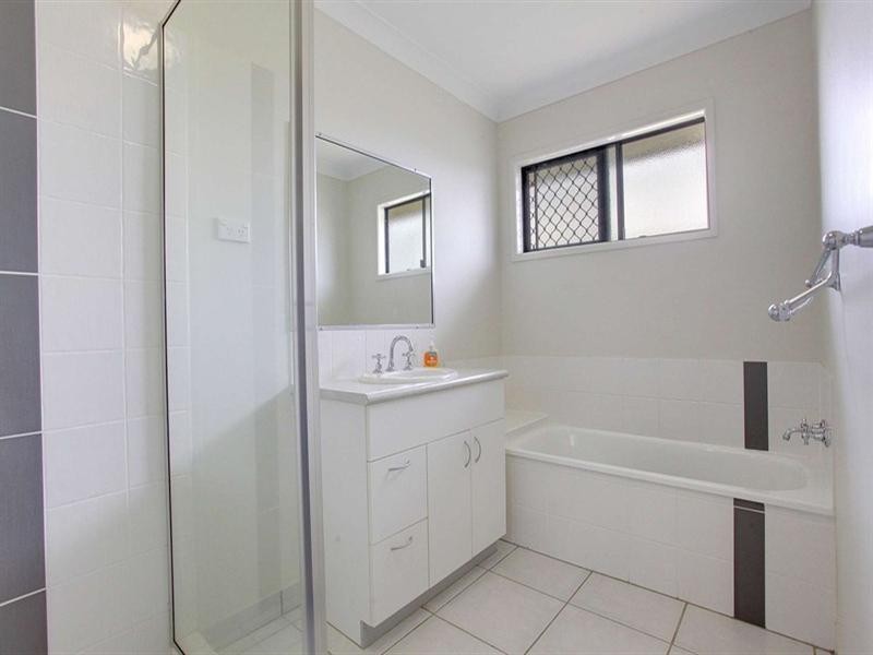 43 Elphinstone Drive, Kirwan QLD 4817