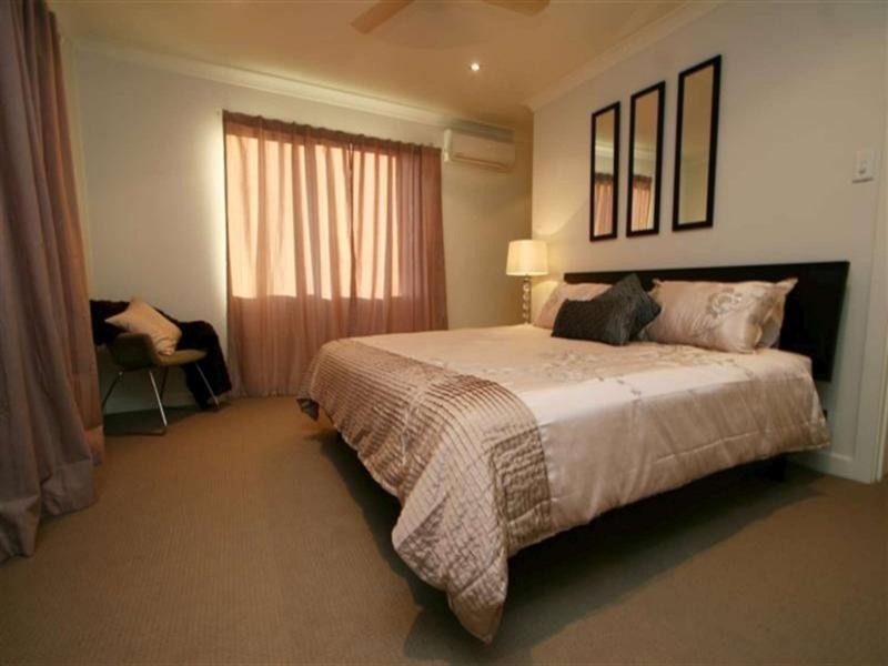 28 Peter Street, Kelso QLD 4815