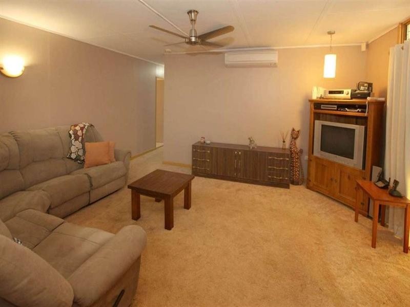 14 Maskell Street, Pallarenda QLD 4810