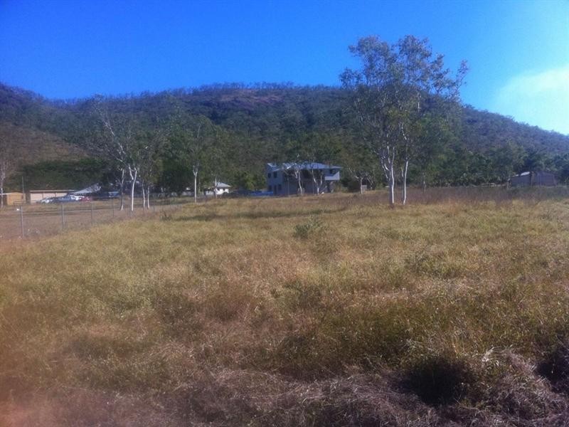 18 Allendale Drive, Alligator Creek QLD 4816