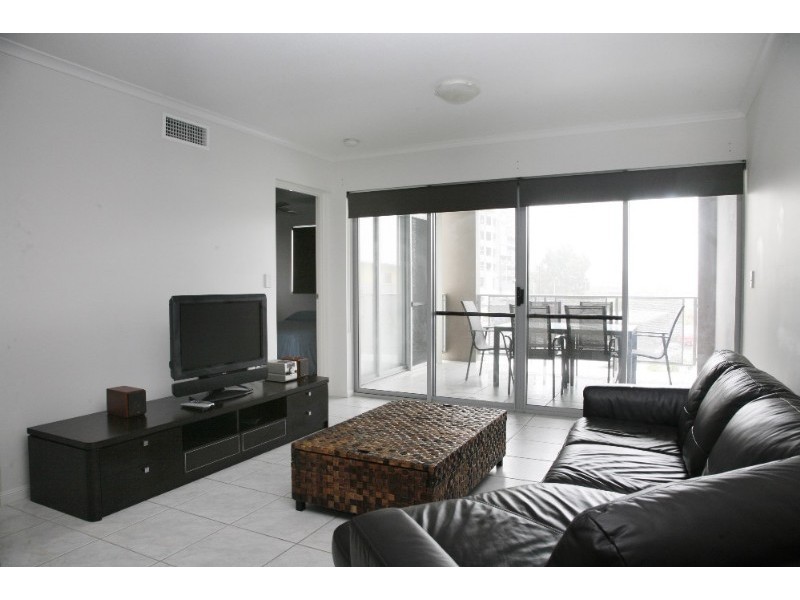 8/51 Stanley Street, Townsville City QLD 4810