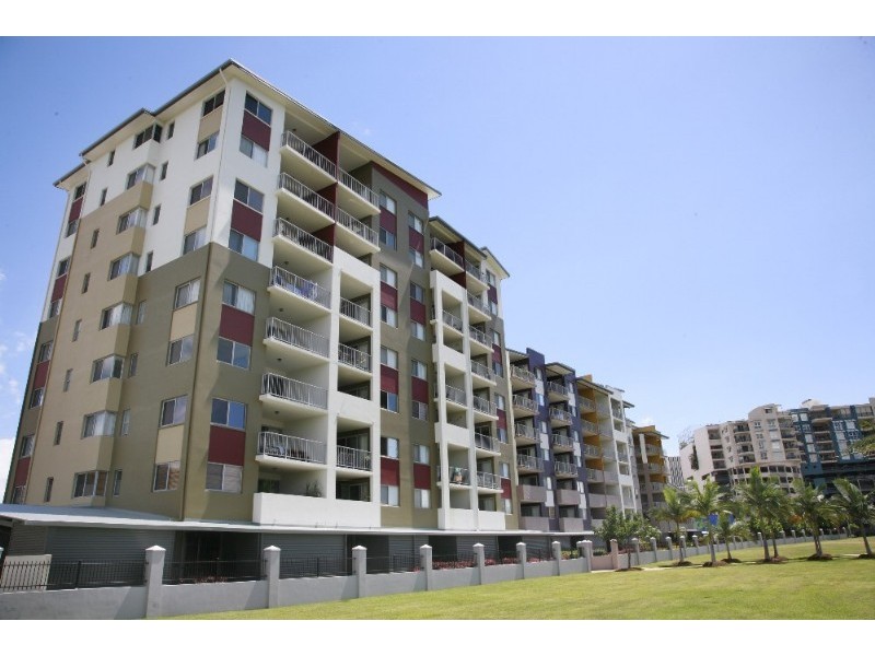8/51 Stanley Street, Townsville City QLD 4810