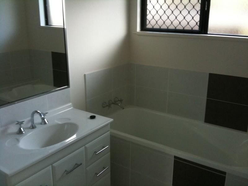 Bohle Plains QLD 4817