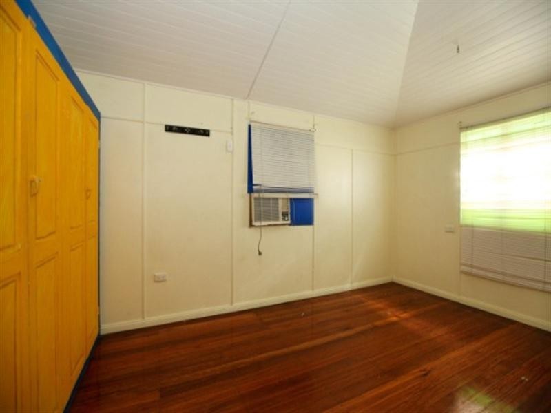 31 French Street, Pimlico QLD 4812