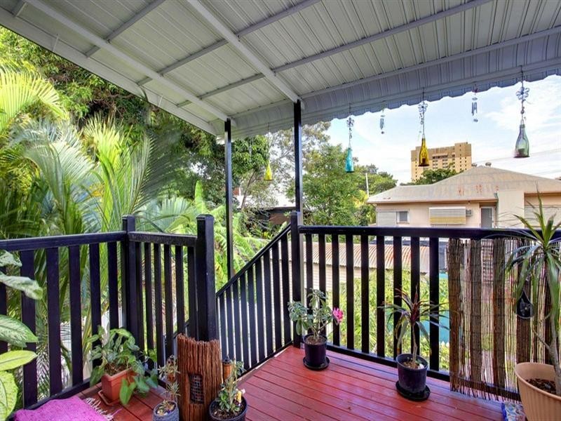 3/7 Warburton Street, North Ward QLD 4810