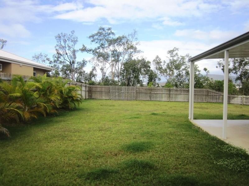 Mount Louisa QLD 4814