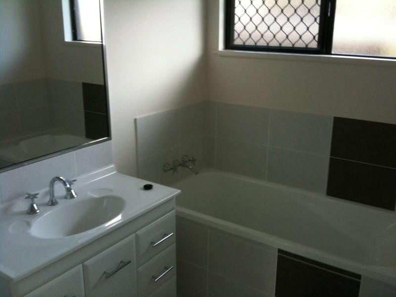 Bohle Plains QLD 4817