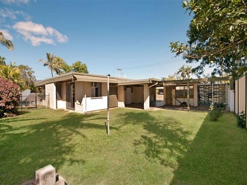 17 Bryant Street, Cranbrook QLD 4814