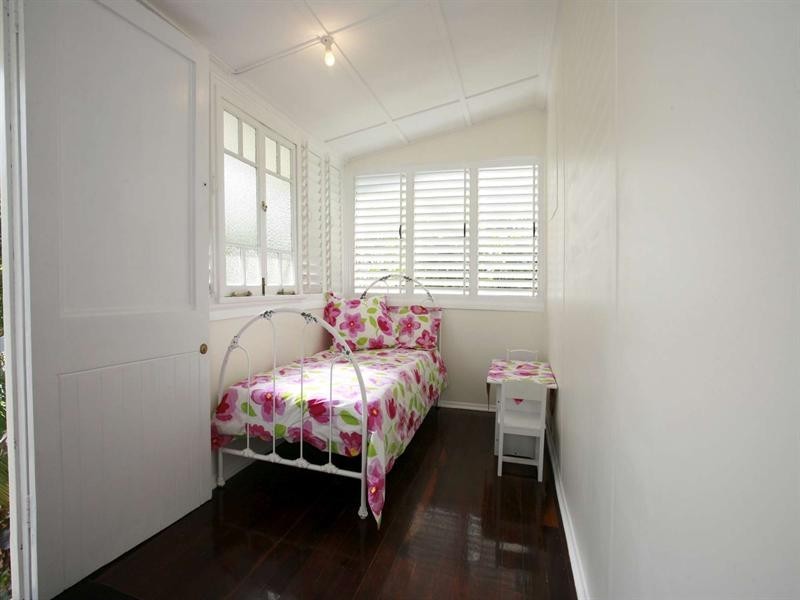 13 Fletcher Street, Townsville QLD 4810