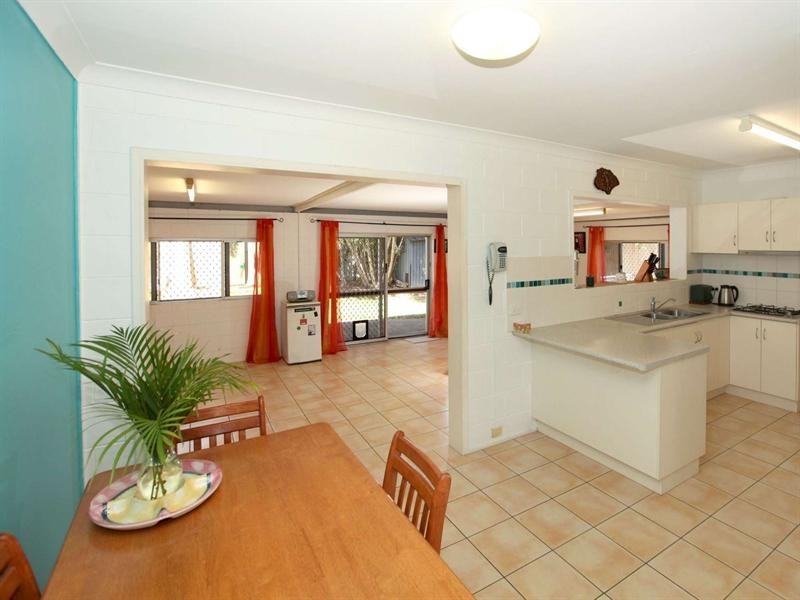 12 Pine Street, Kirwan QLD 4817