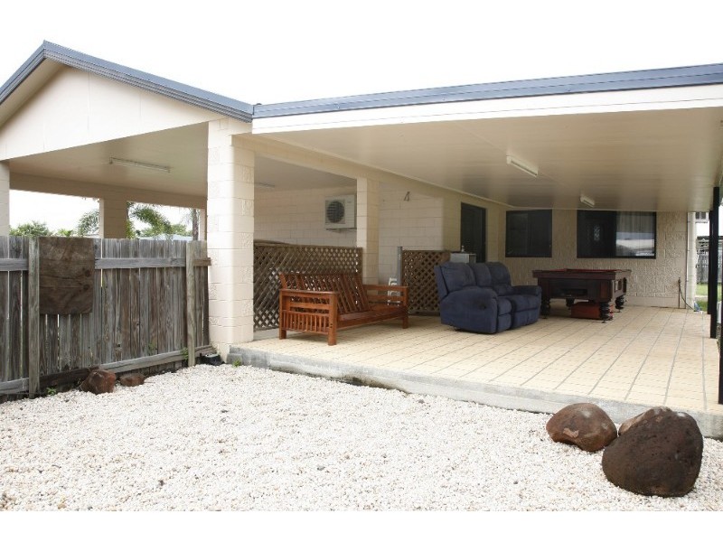 16 Brenton Circuit, Deeragun QLD 4818