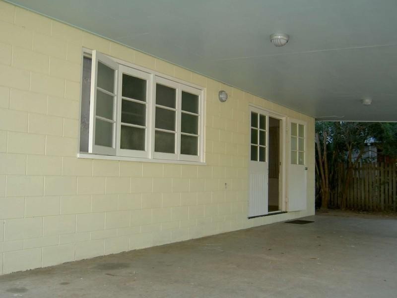 Saunders Beach QLD 4818