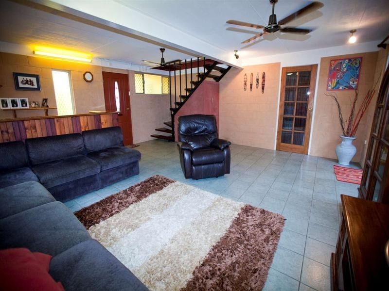 25 Burramugga Crescent, Kirwan QLD 4817