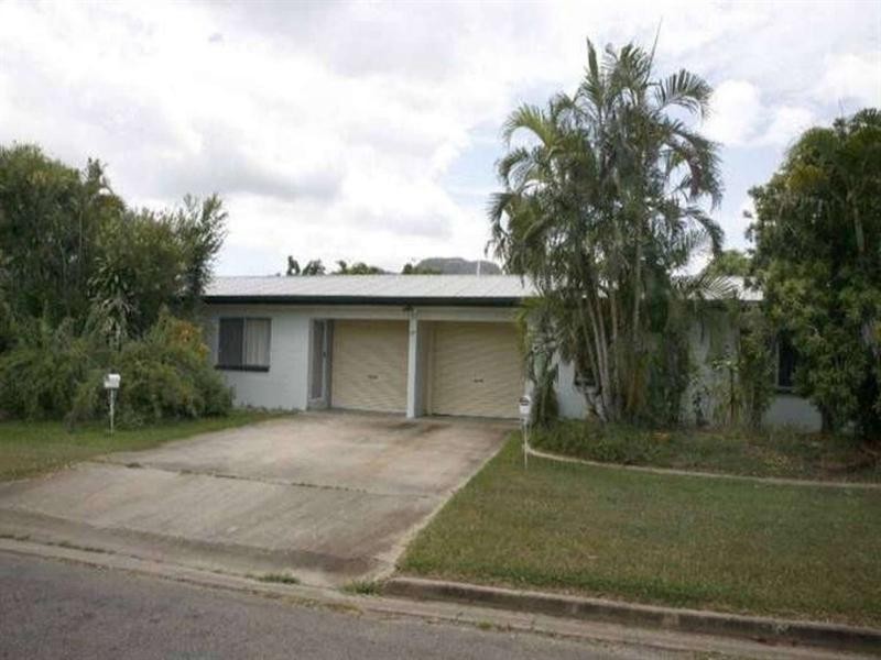 27 Sonia Street, Rasmussen QLD 4815