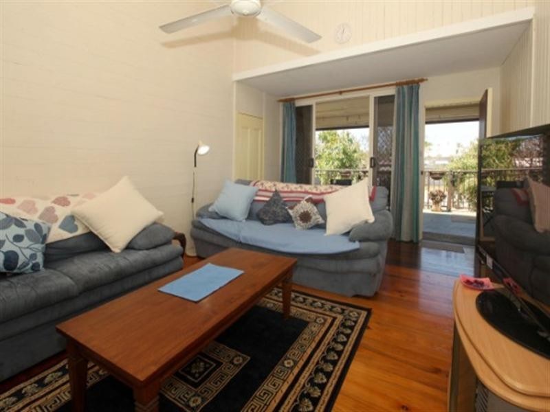 12 Martin Street, South Townsville QLD 4810