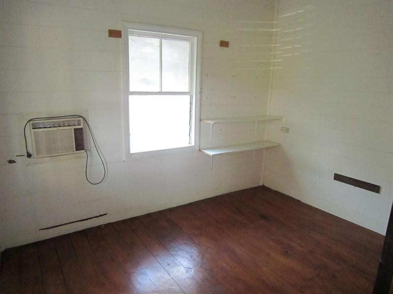 105 Perkins Street, South Townsville QLD 4810