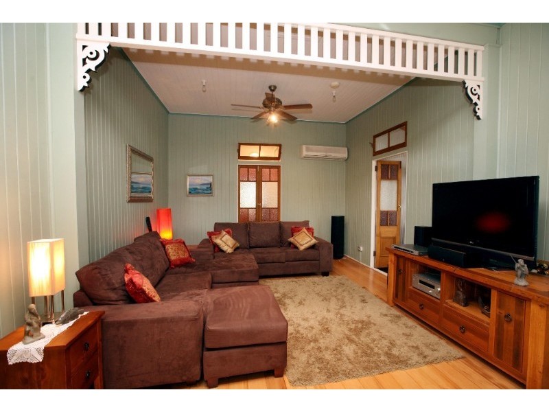 67 Ackers Street, Hermit Park QLD 4812