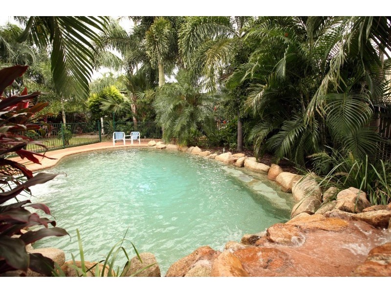 67 Ackers Street, Hermit Park QLD 4812