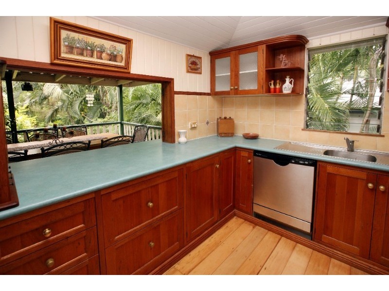 67 Ackers Street, Hermit Park QLD 4812