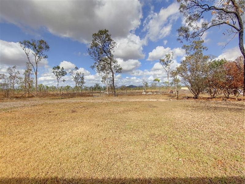 28 Carmen Close, Yabulu QLD 4818