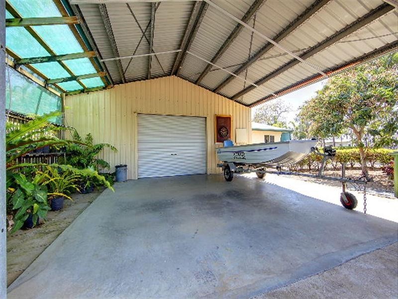 36 Whiting Court, Cungulla QLD 4816