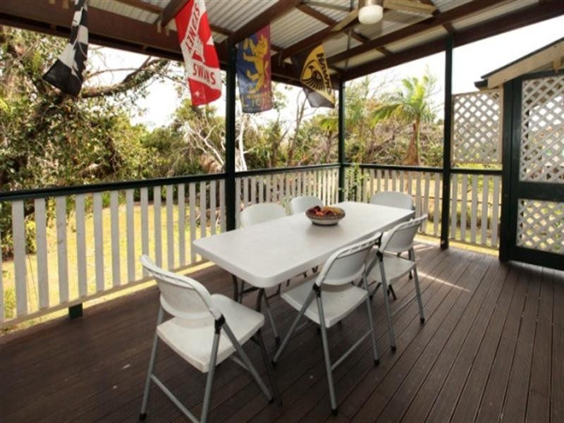 30 Percy Street, West End QLD 4810