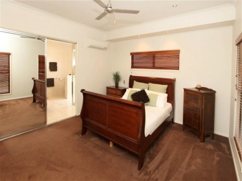 11 Coorabin Avenue, Douglas QLD 4814