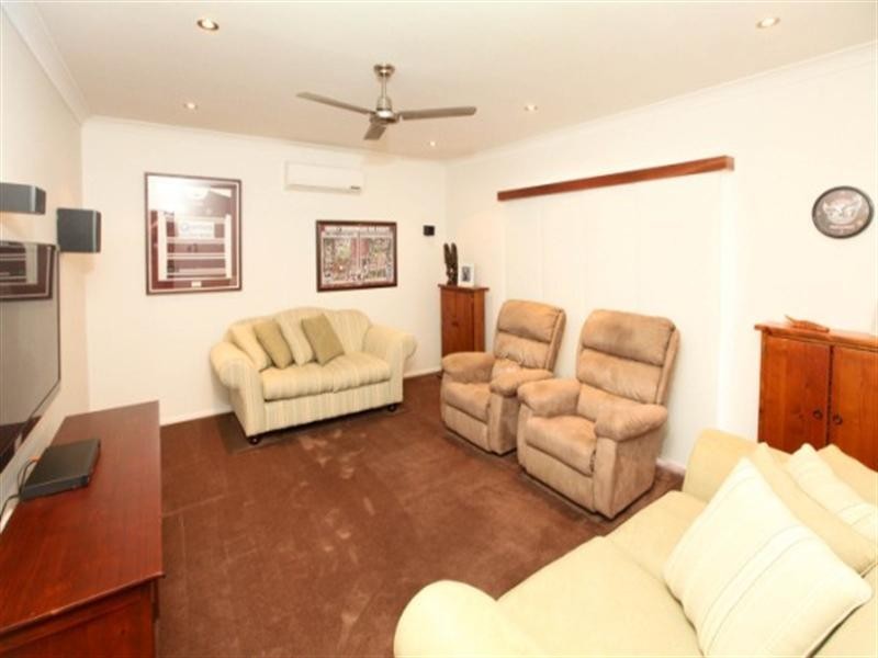 11 Coorabin Avenue, Douglas QLD 4814