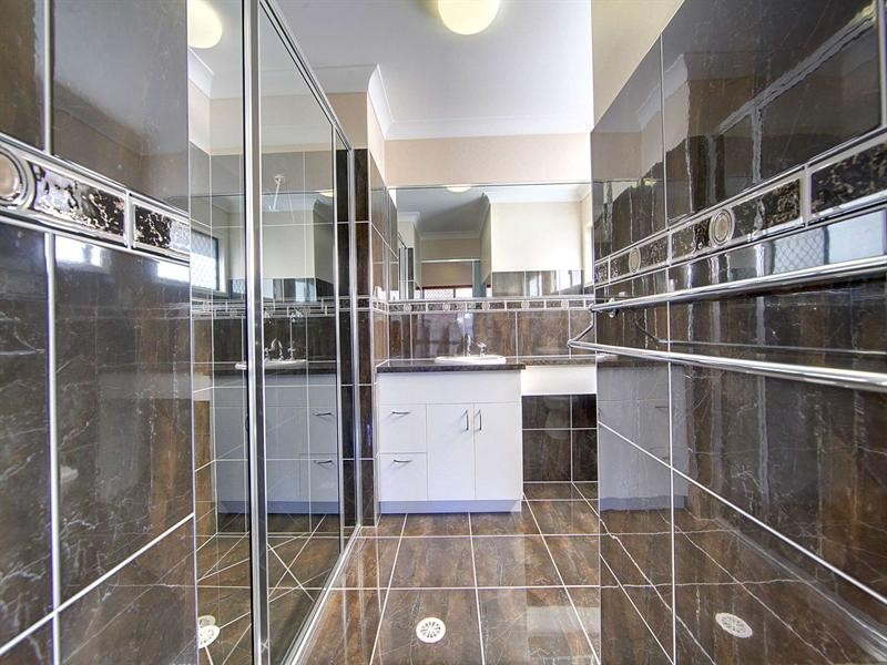 26 Ellsworth Drive, Mount Louisa QLD 4814