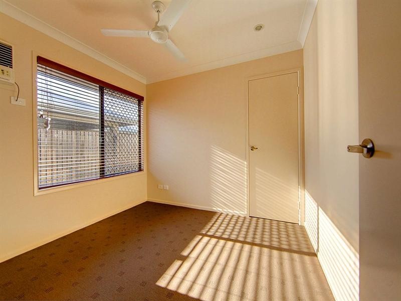 26 Ellsworth Drive, Mount Louisa QLD 4814