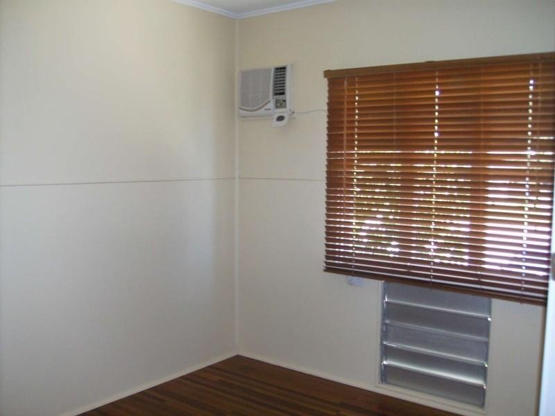 Railway Estate QLD 4810