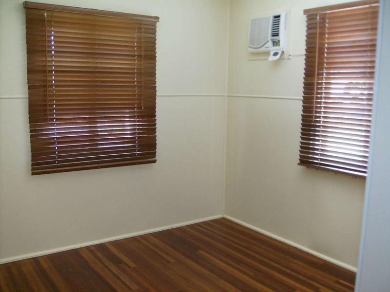 Railway Estate QLD 4810