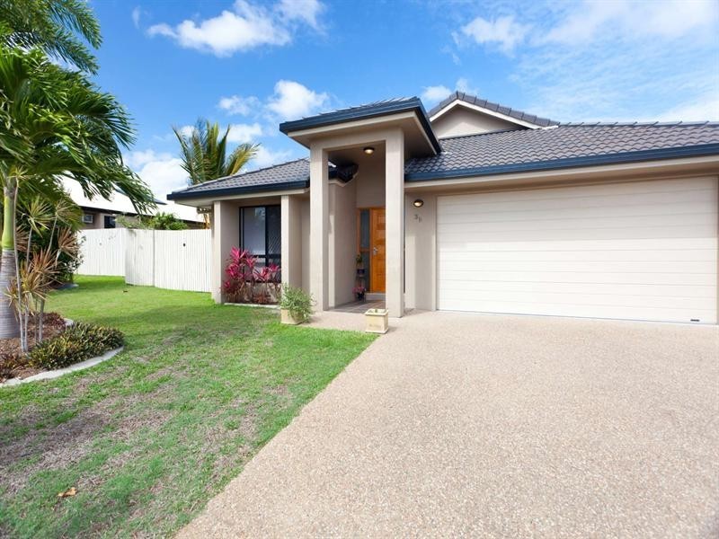 39 Mendi Drive, Bushland Beach QLD 4818