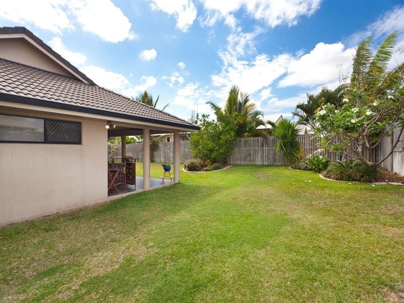39 Mendi Drive, Bushland Beach QLD 4818