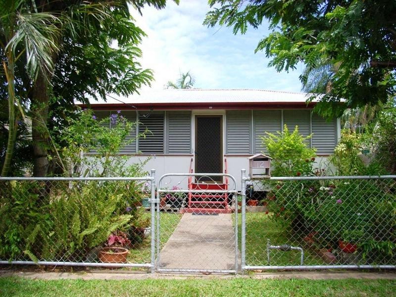 12 Townsville Street, West End QLD 4810