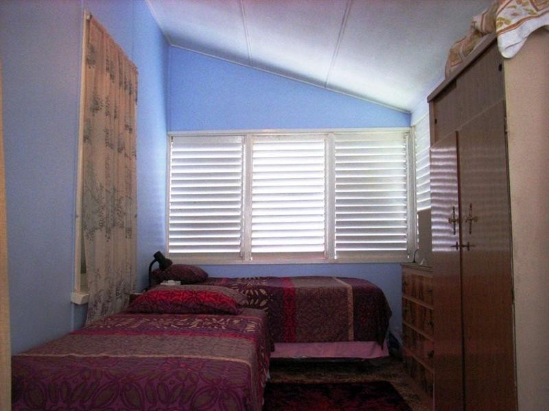 12 Townsville Street, West End QLD 4810